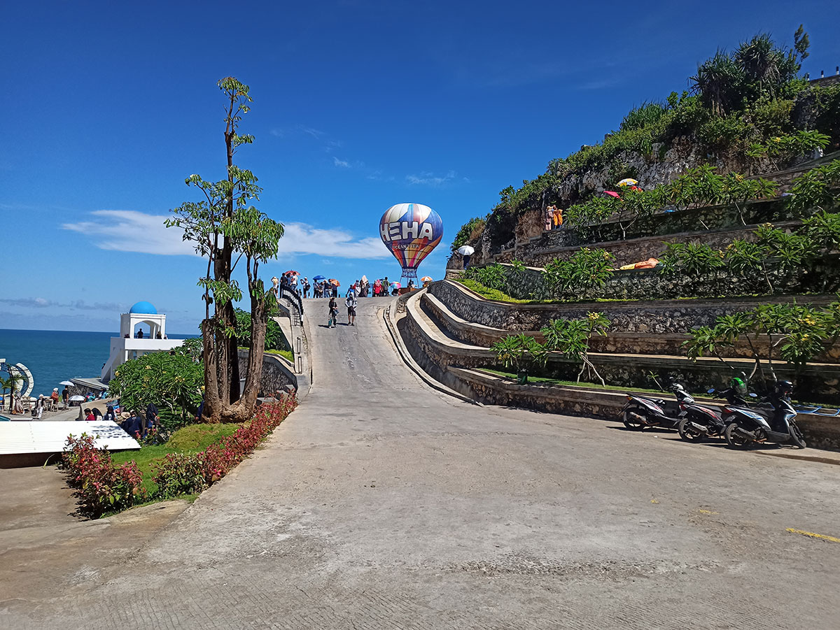 Wisata heha ocean view